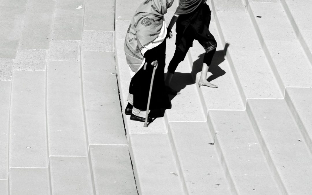 Woman mother hero 2019 public domain woman-on-the-stairs cropped